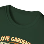 I Love Gardening. The Plants Disagree - Vintage Style T-Shirt